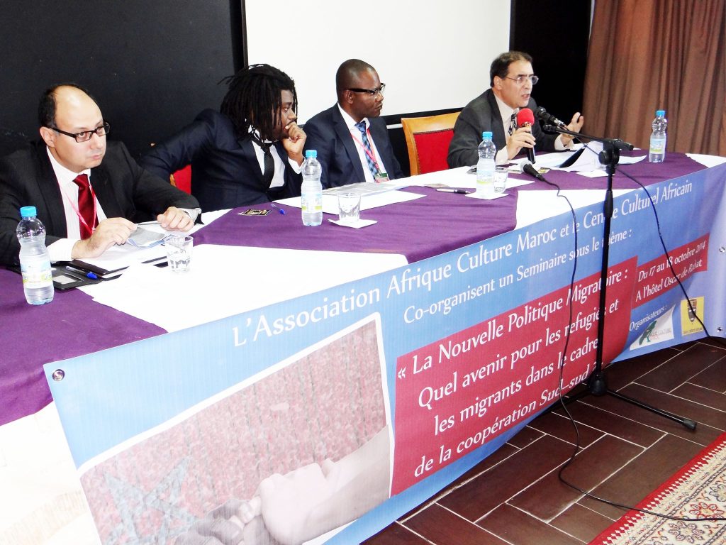 Séminaire ACM — La table des intervenants et la banderole présentant le thème du séminaire.
